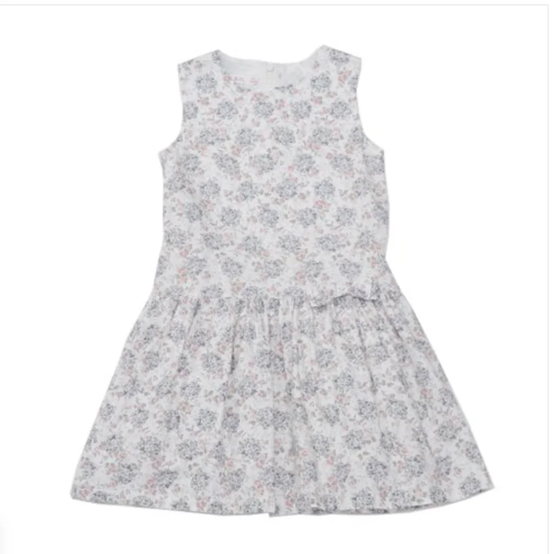 

Детское летнее платье без рукавов с цветочным принтом