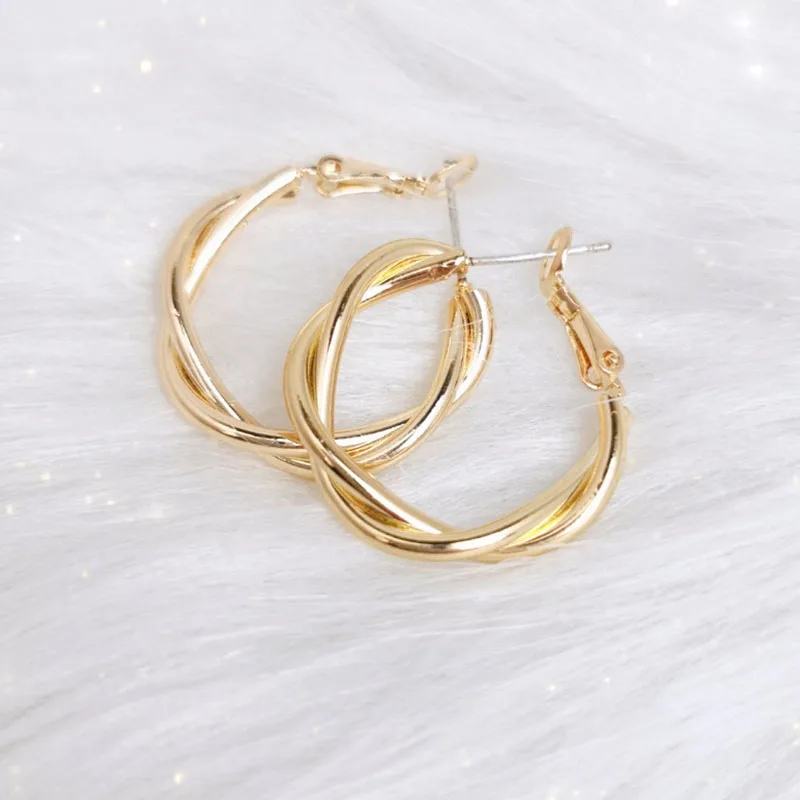 

Punk Fashion Thick Small Hoop Earrings For Women Gold Silver Color Metal Round Big Hoops Korean Earrings Statement Jewelry 2021