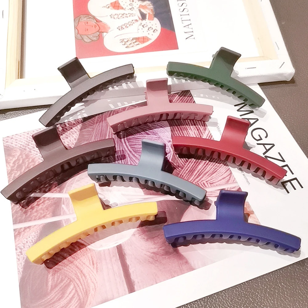 

Korea Elegant Large Matte Multicolor Hairpin Bath Hair Catch Shark Clip For Women Hair Accessories Hair Style Making Barrettes