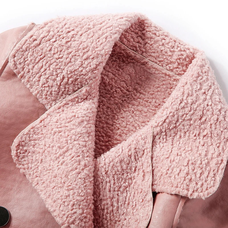 Женская кожаная куртка из искусственной кожи с воротником лисьего меха на весну