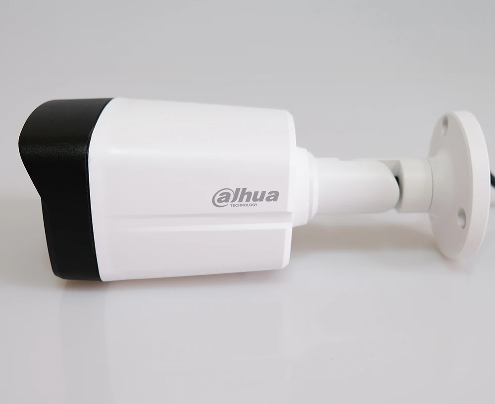 Полноцветная камера Dahua 5MP Starlight HDCVI светодиодный светодиодными лампами