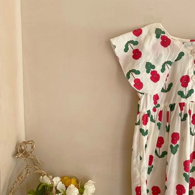 

Children's clothing 2021 summer new girl dress little red flower big lapel vest sleeveless cotton skirt