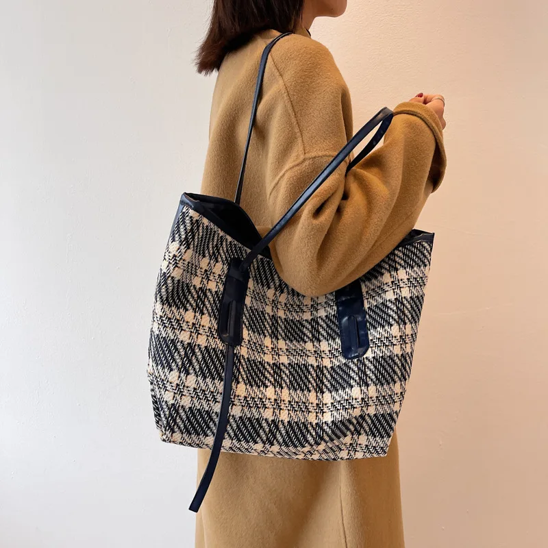 

Сумка женская сетчатая на одно плечо, модный саквояж большой вместимости, портативный тоут, модный саквояж для отдыха, новый год