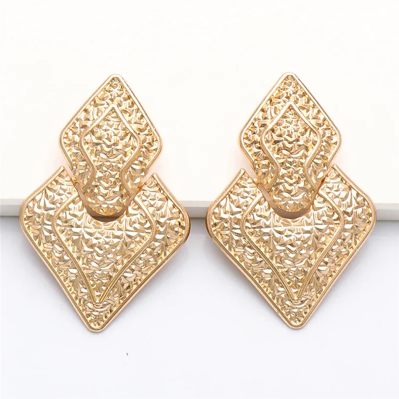 

New Gold Metal Dangle Drop Earrings Hanging Statement Fashion Jewelry Accessories Wholesale Vintage Pendientes Bijoux For Women