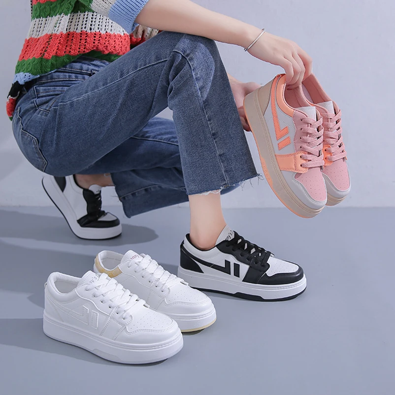 

Women's White Sneakers 4cm Heels Flat Casual Vulcanize Shoes Woman Designer Sport Walking Running Platform Skateboard Shoes 2021