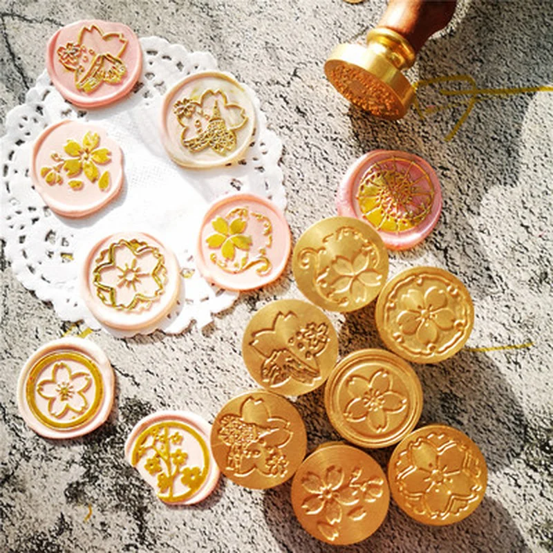 

Pine Cones Blossoms Flower Stamp Head DIY Plant Flowers Heads Wax Seal Stamps Journal Package Wedding Envelope Art Hobby Card