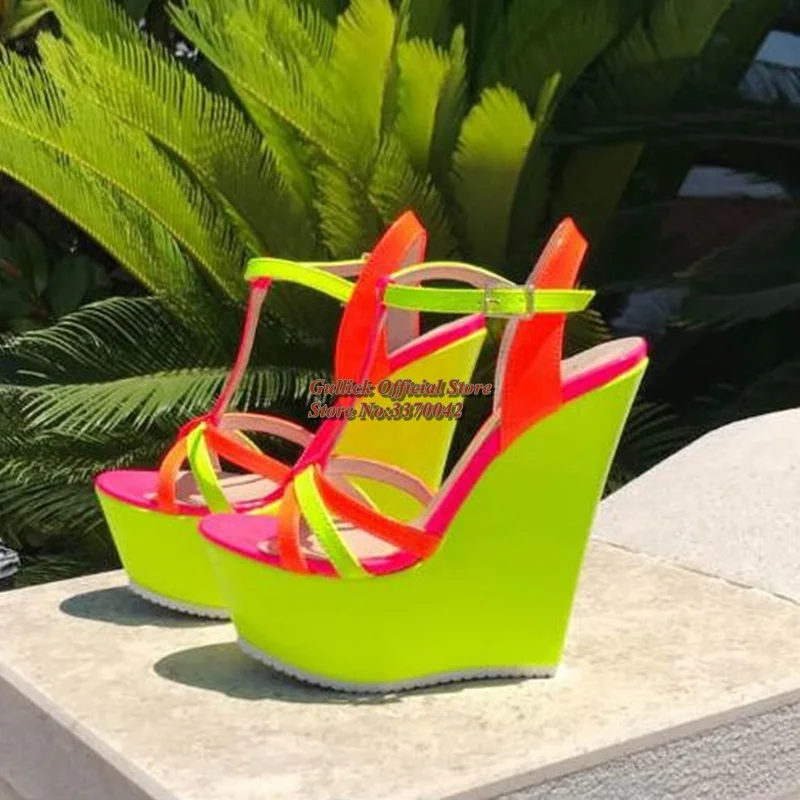 Босоножки на танкетке желтые красные кожаные с вырезами | Обувь