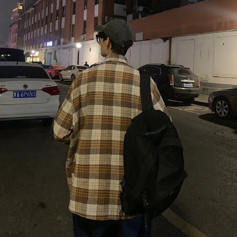

Korean Version of The Plaid Shirt Men's Spring New College Style Loose Jacket Hong Kong Style All-match Long-sleeved Shirt