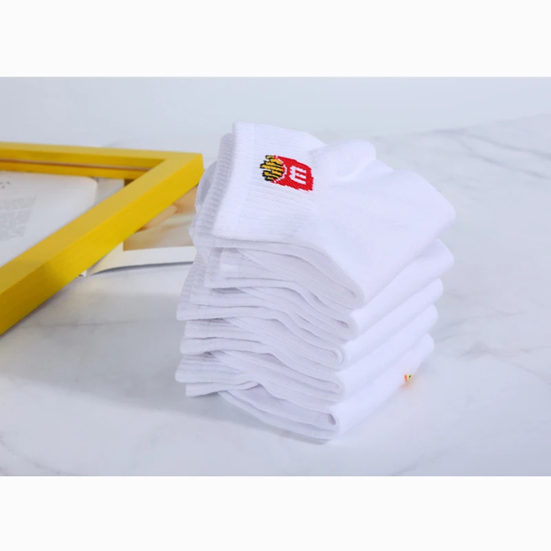 

Female socks a pack of 5 pairs of burger fries socks South Korea Harajuku white college wind student boat socks cute 2021 new