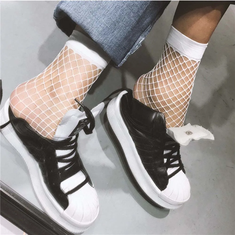 New 1Pair White Hollow Fish Net Sock Lady Girl Short Ankle High Mesh Lace Soild Women's 2021 New Fashion Nylon Spandex Material
