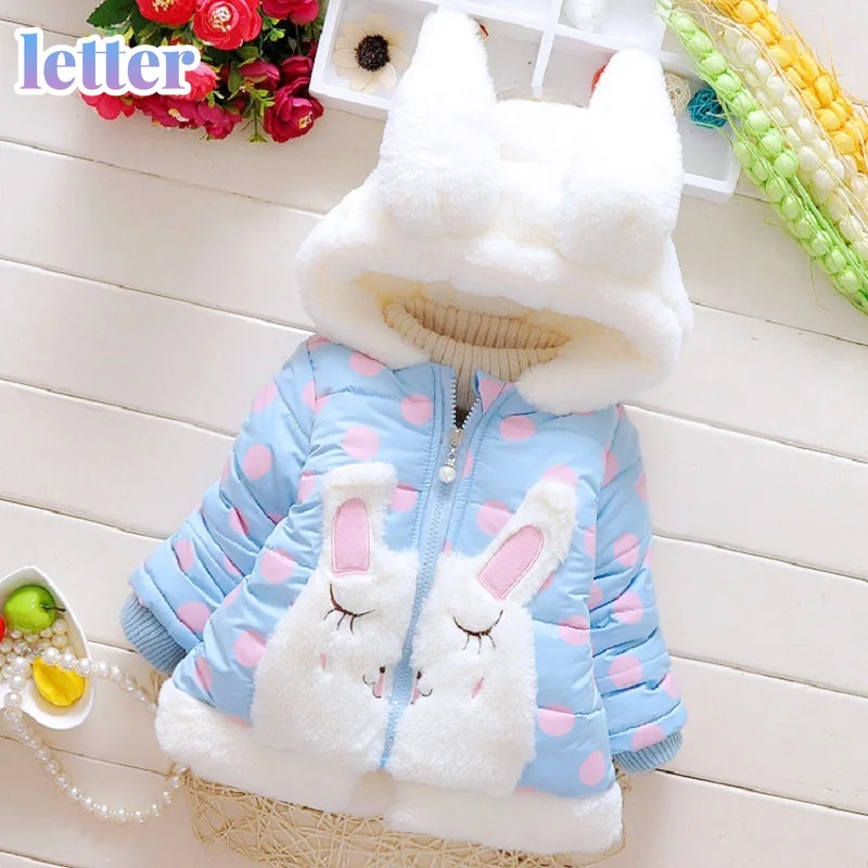 

Зимнее детское бархатное хлопковое пальто в горошек с вышивкой в виде кролика