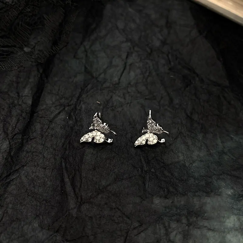 Блестящие минималистичные серьги-гвоздики в форме бабочки женские серьги-клипсы