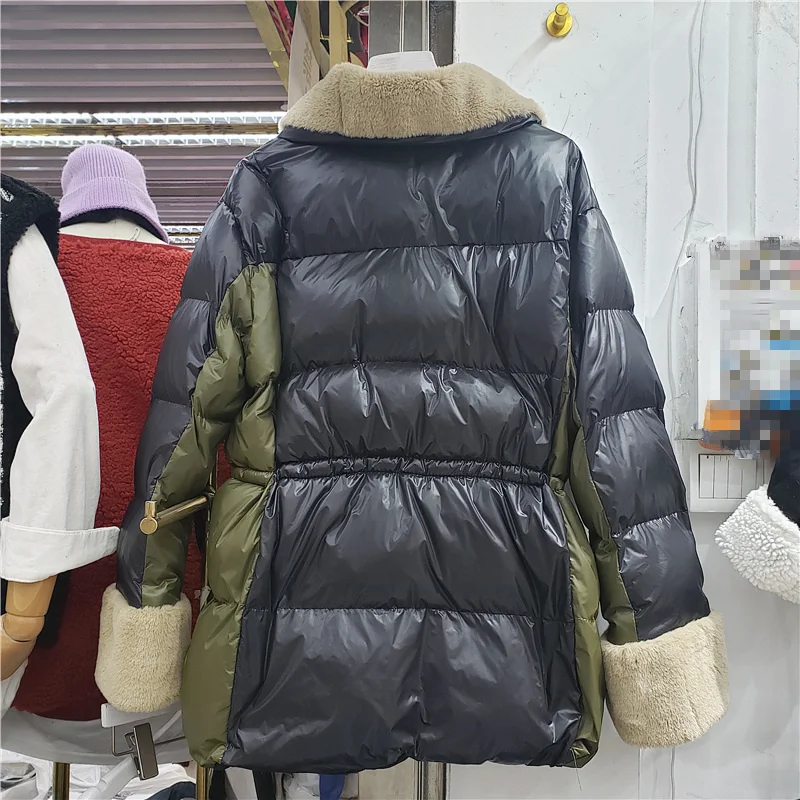 Winter 2022 Women New Mixed Color Lapel Cotton Jacket Pockets Drawstring Zipper Puffy Parkas Army Green Cuff Lambswool Outwear
Winter 2022 Women New Mixed Color Lapel Cotton Jacket Pockets Drawstring Zipper Puffy Parkas Army Green Cuff Lambswool Outwear