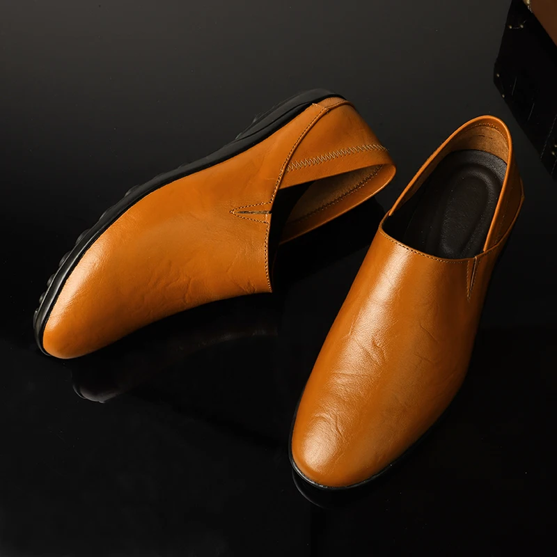 Новые мужские повседневные туфли из натуральной кожи летние лоферы Мокасины