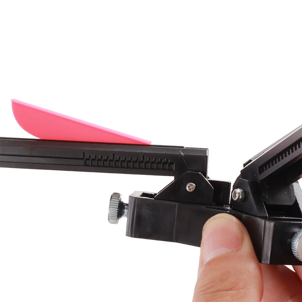 

Bow and Arrow Relief Fixture Tool DIY High Precision Arrow Shaft Arrow Feather Gluer Feather Arrow Shaft Beginner Plastic Arrow