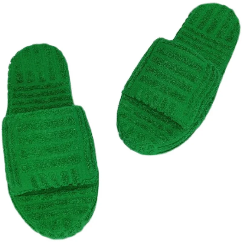 Женские тапочки 2021 Новые пушистые зеленые полотенца универсальная обувь женские