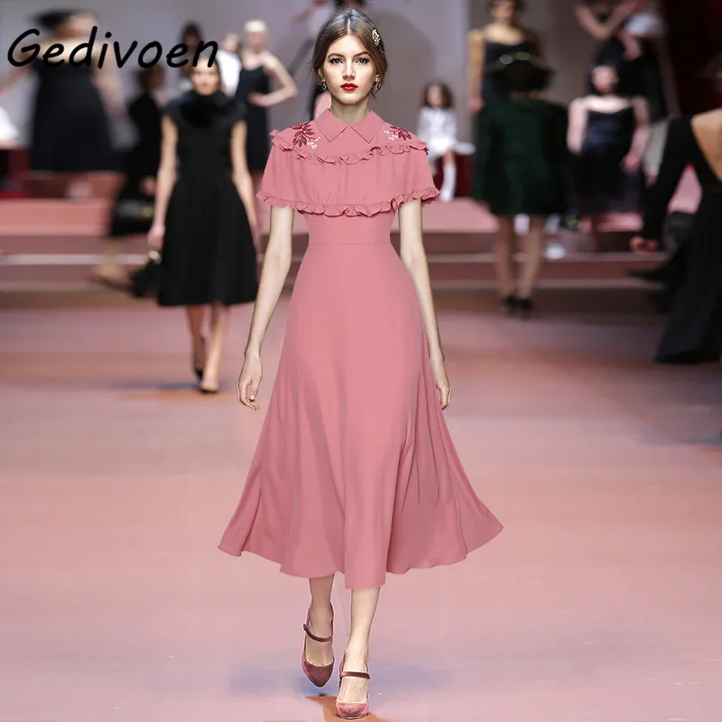 

Модное дизайнерское летнее женское платье Gedivoen, элегантное розовое праздвечерние чное платье миди с отложным воротником и вышивкой и оборк...