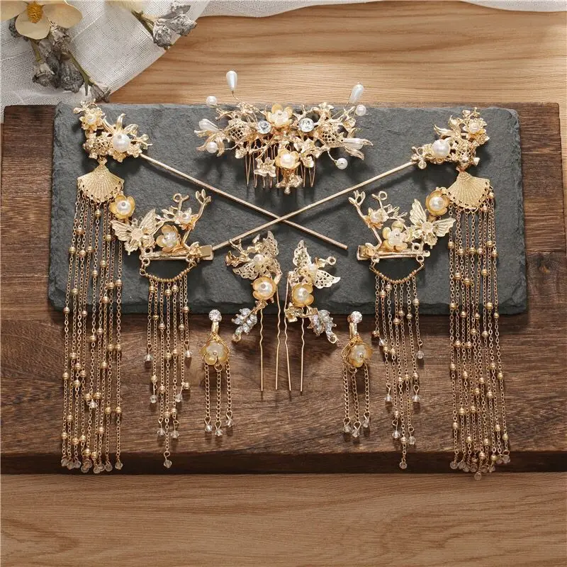 

Chinese Ancient Bride Wedding Hair Weeding Accessoires Set for Matching Hanfu Hairpin Hair Clip Earrings Set