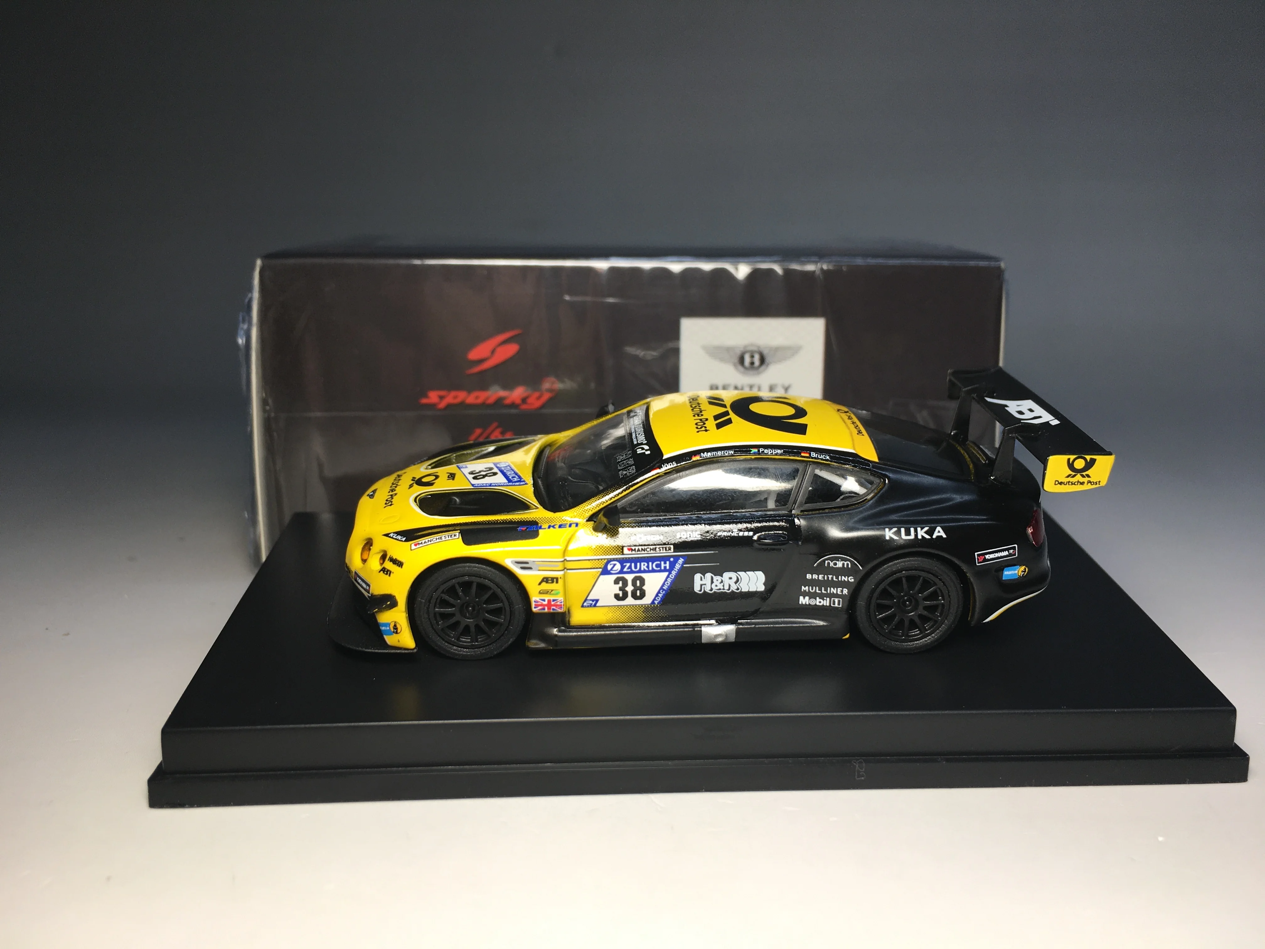 

Sparky 1/64 Y110 GT3 No.38 2017 Die Cast Model Car Collection Limited