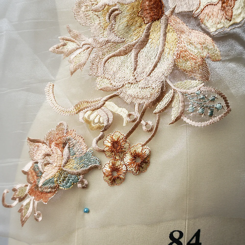 Большой вышитый кружевной цветок аппликация шитье цветочный воротник нашивка