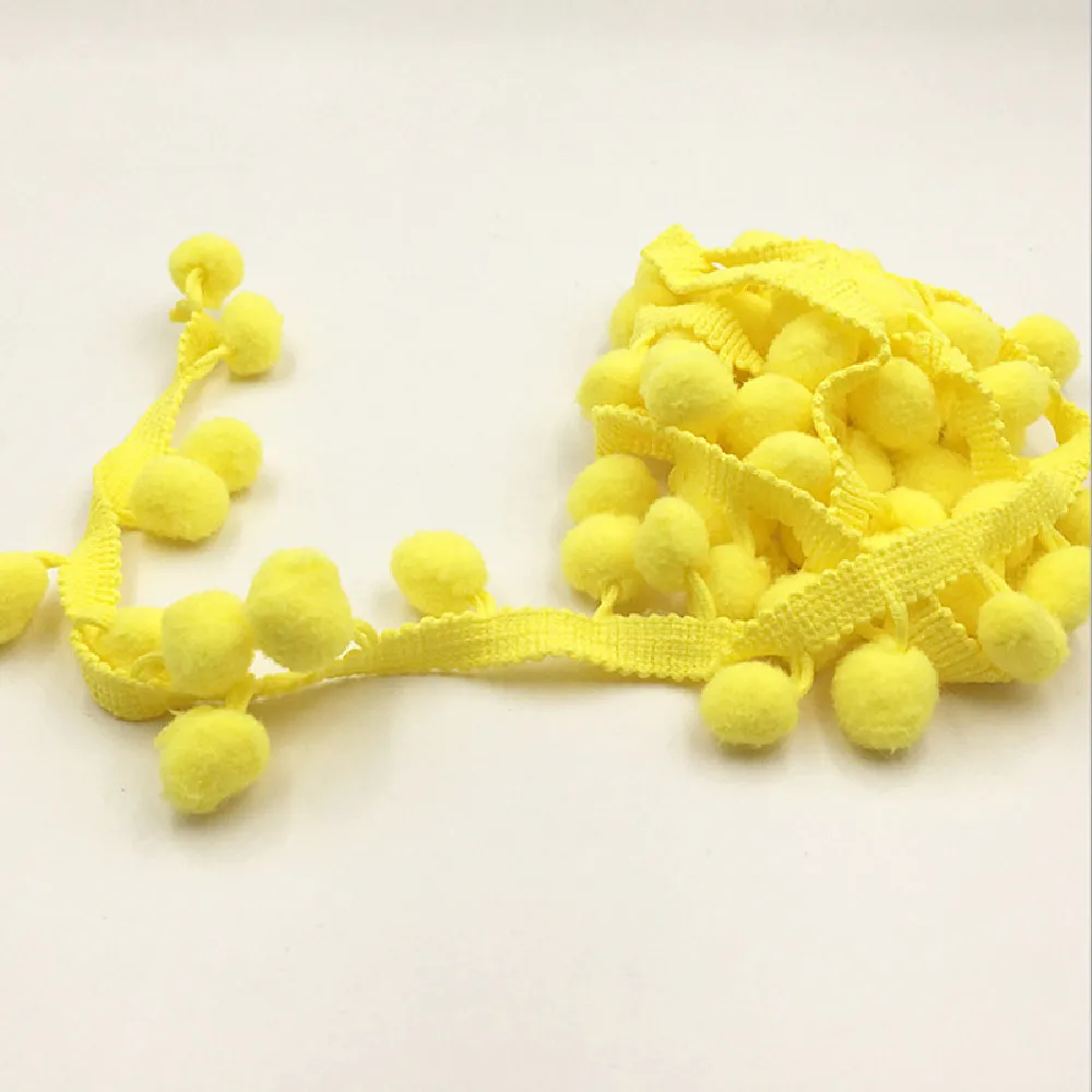 

Yackalasi Clothing accessories pillow accessories 1.5cm wool ball lace available