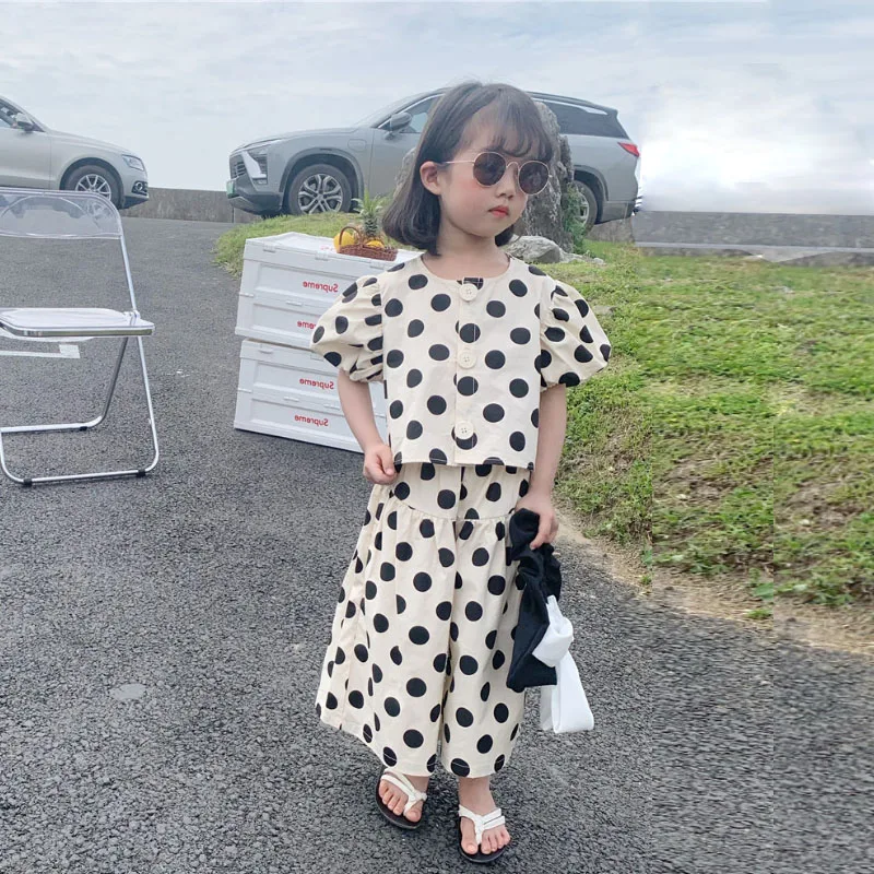 

Girls clothes summer two-piece fashion new polka dot print Short sleeve cardigan coat + wide-leg pants Quality children clothing