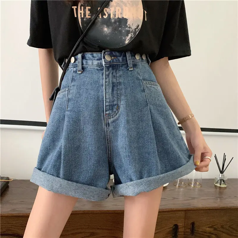

Summer Korean version ins Retro High Waist denim shorts women loose and versatile students show thin wide leg A-line hot pants
