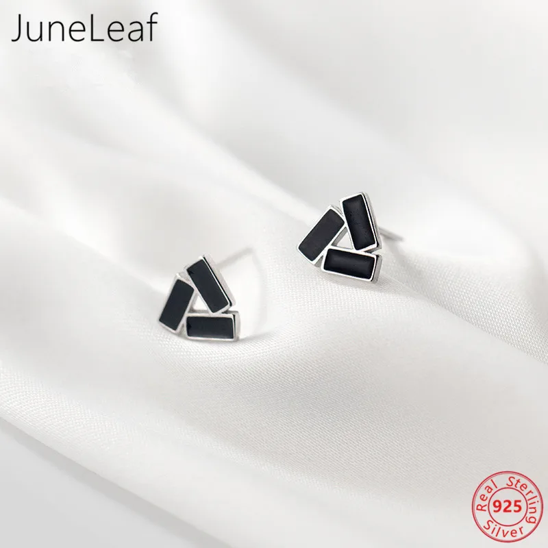 

JuneLeaf Real 925 Sterling Silver Fashion Korean Geometric Black Zircon Triangle Stud Earrings for Women Office Party Jewelry