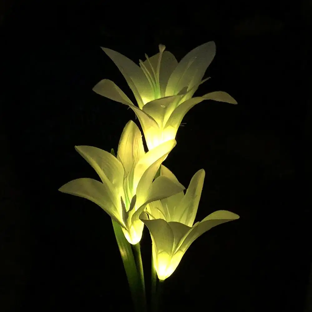 Цветной СВЕТОДИОДНЫЙ светильник в форме цветка лилии с бабочкой на солнечной