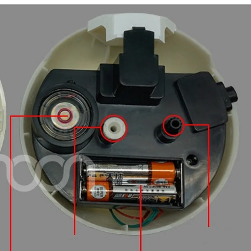

Creative simple silent alarm clock, home football electronic clock, cartoon quartz clock, alarm clock