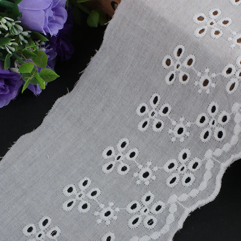 

15Yards Embroidered Lace Trims White One Edge Costume Ribbon Applique Cotton Home Textiles Sewing Laces Fabric