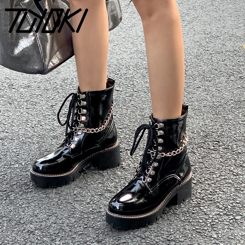 

Женские ботильоны на платформе Tuyoki, теплые зимние ботинки на меху, плюшевые ботинки на цепочке, мотоциклетные ботинки, размеры 34-43