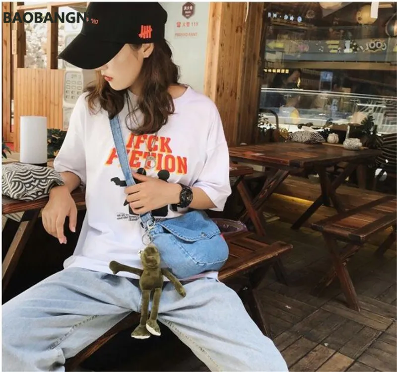 

Women jeans shoulder bags with lovely bear Pendant vintage Washed cross body bags for girls