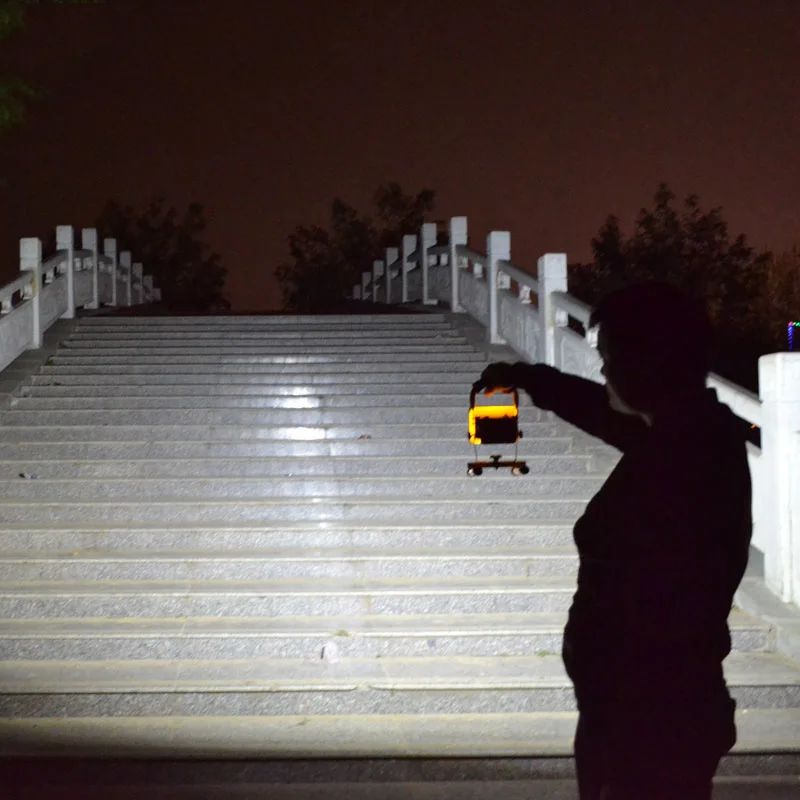 Перезаряжаемый прожекторный светильник s 30 Вт 24 светодиодный для строительства