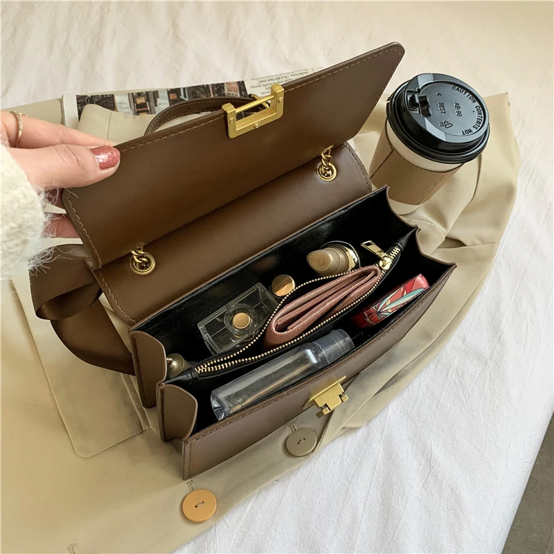 

Fashionable Scarf Chain Shoulder Bags Luxury Unique Shape Crossbody Bag High Quality Solid PU Leather Flap For Phone 2021 Spring