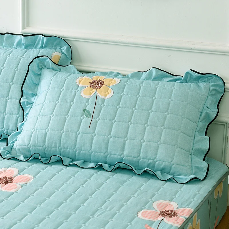 Утолщенный стеганый матрас наматрасник для двуспальной кровати простыня с