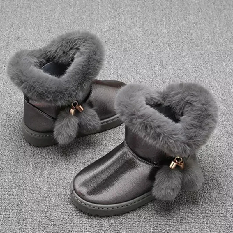 

2019 Winter Girl Sweet Short Tube Snow Boots Plush Edge Windproof Shiny Material Plus Velvet Warm Non-Slip Sole Soft Booties