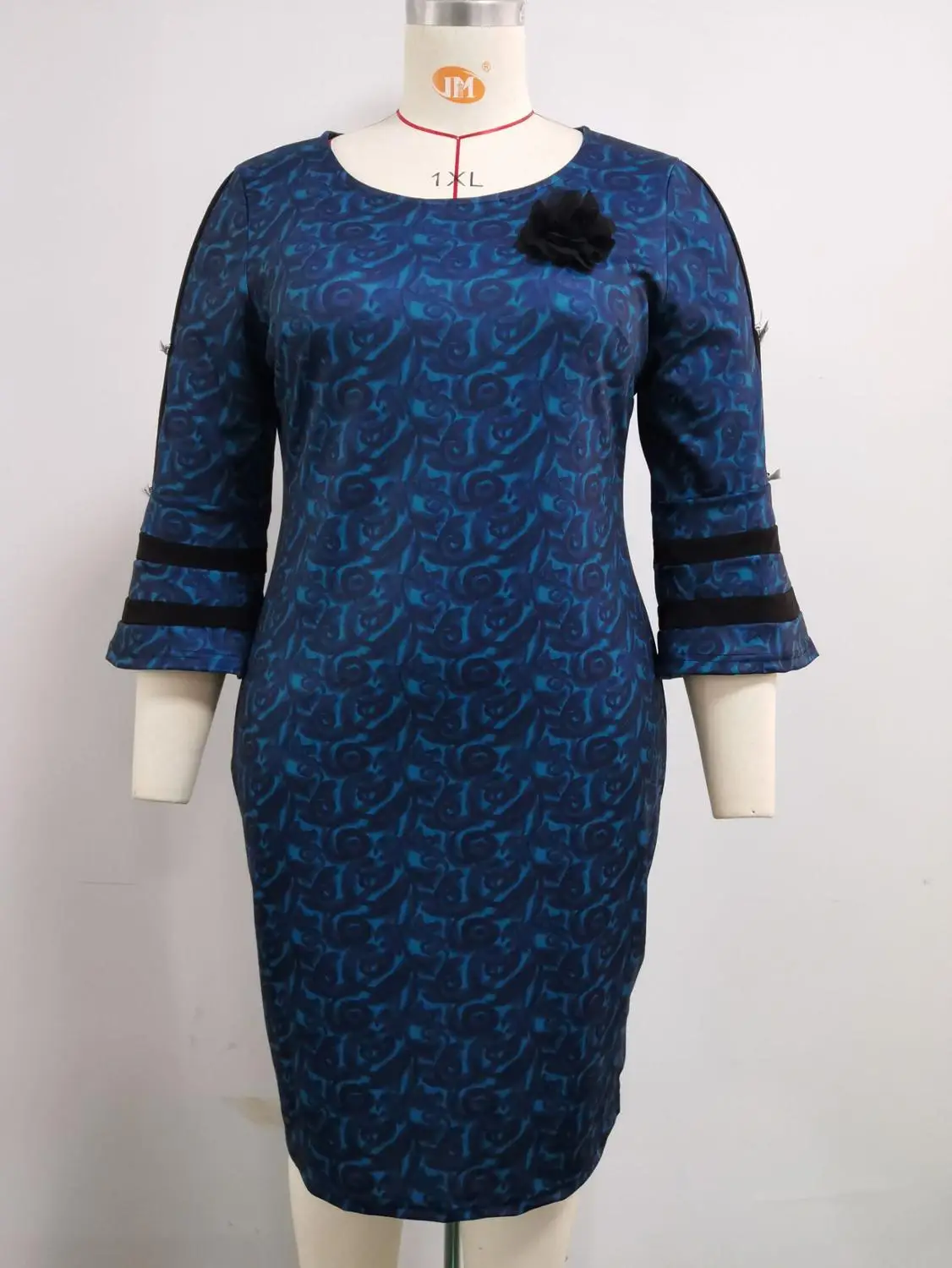 

African plus size women's new round neck flared sleeve bow print dress
