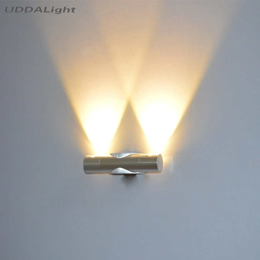 

Led Wall Lamp 360 Degree Rotatable Silver Adjustable Light Bathroom Bedroom Mirror Light