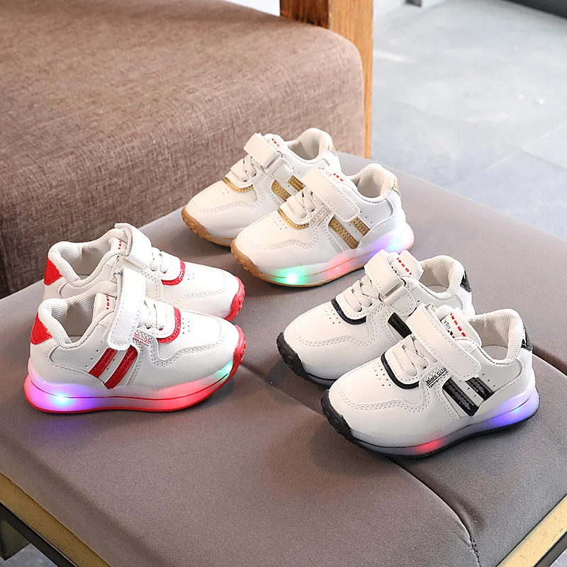 Детские светящиеся кроссовки для мальчиков дышащая Спортивная обувь тенниса