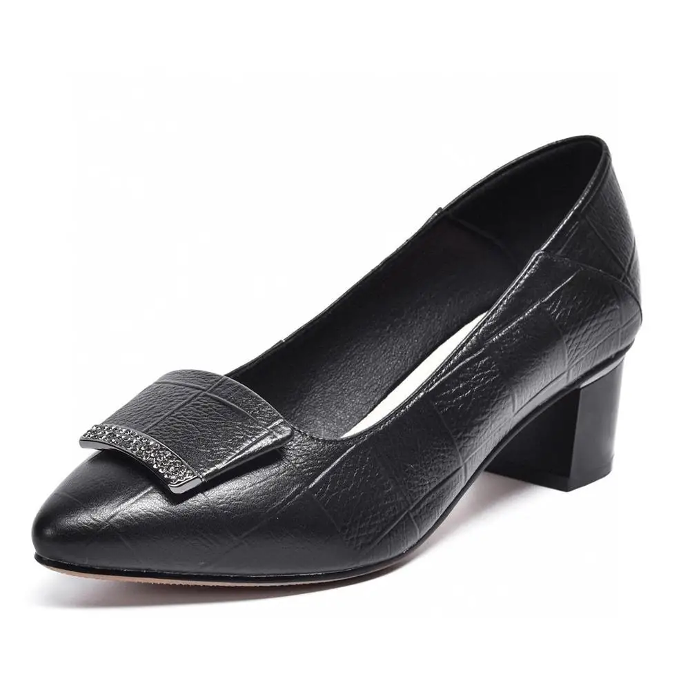 

Women's shoes 2020 new cowhide rhinestone decorative single shoe soft soles comfortable non-slip work shoes