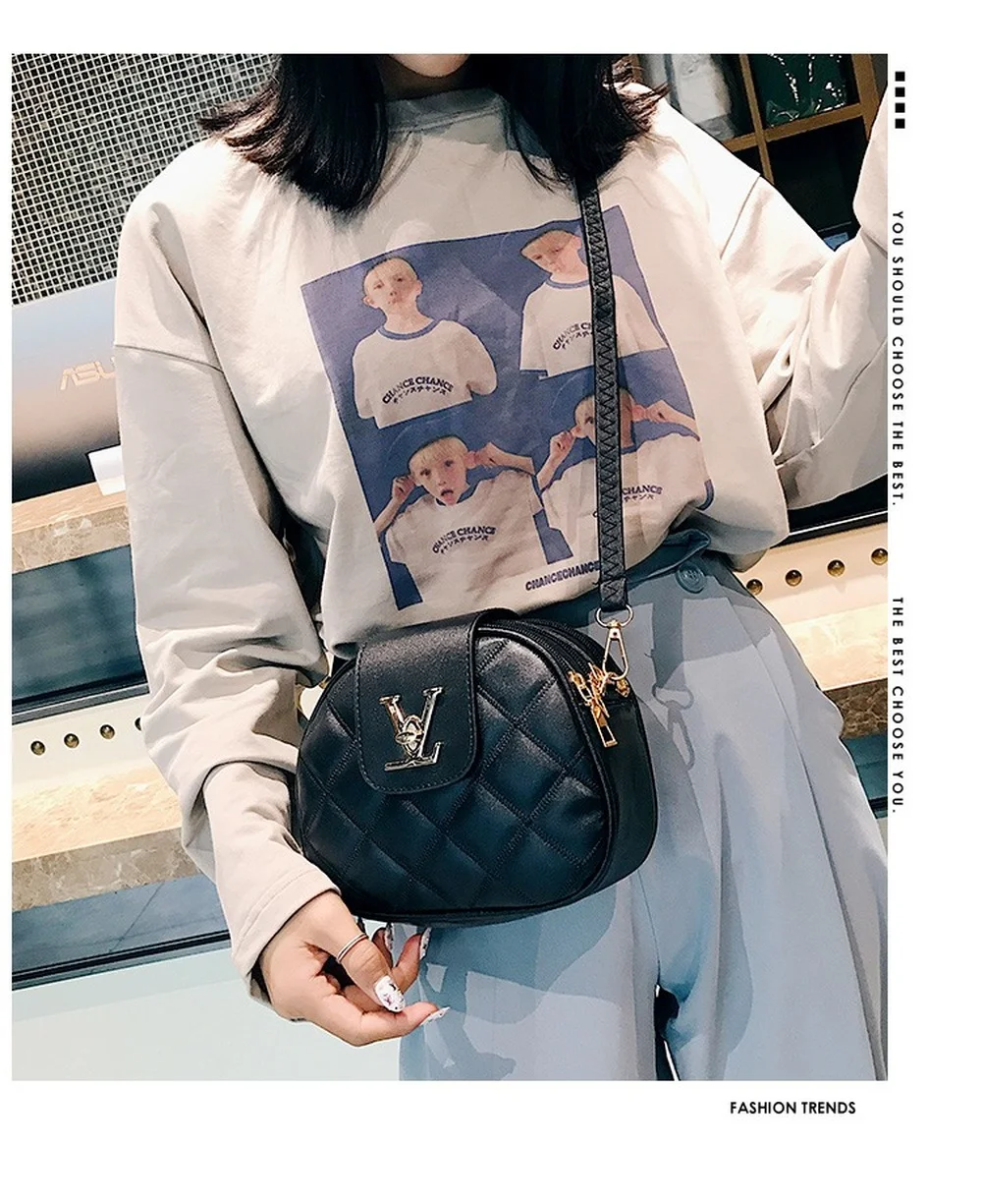 

Women Messenger Crossbody Bag Shoulder Zipper Simple Fashion Versatile Casual Handbag Travel Phone Bag Famous Designer Clutch