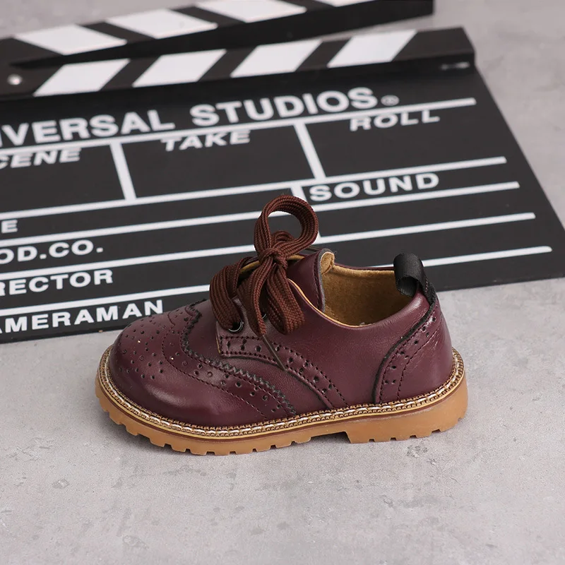 Новая детская обувь кожаная тонкие туфли для мальчиков и девочек Детские