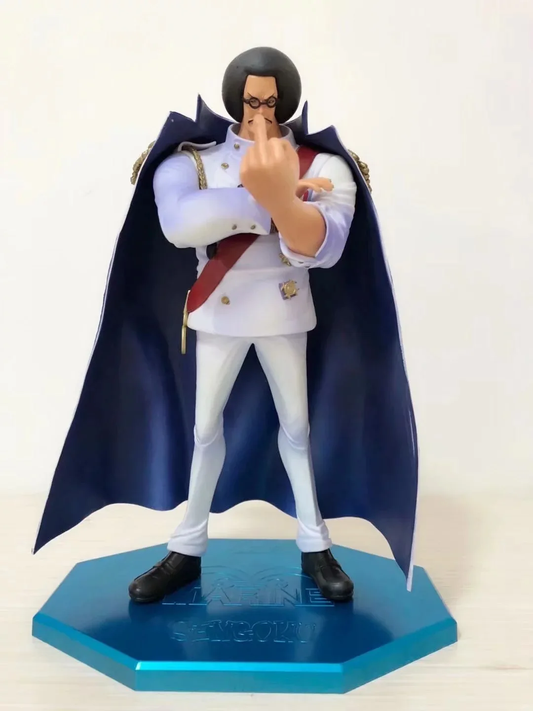 

Japan Anime One Piece Navy Headquarters Sengoku Monkey D Luffy Zoro PVC Action Figure Collection Model Toys Doll Brinquedos 27cm