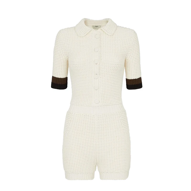 Shen Mengchen с маленьким милым ветром поло вырезами для выращивания морали показать