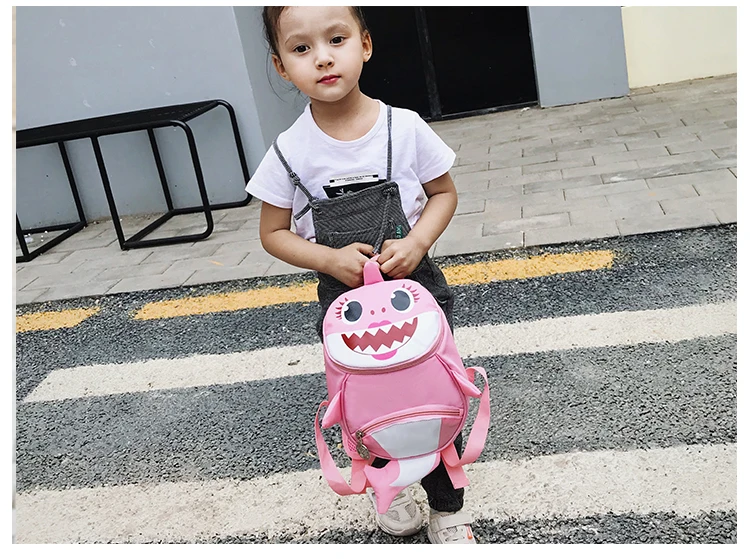 Backpack New Cartoon Shark Baby Anti-lost Children Bag Cute Nylon Shoulder Bag Primary School Kindergarten Bag Bookbag