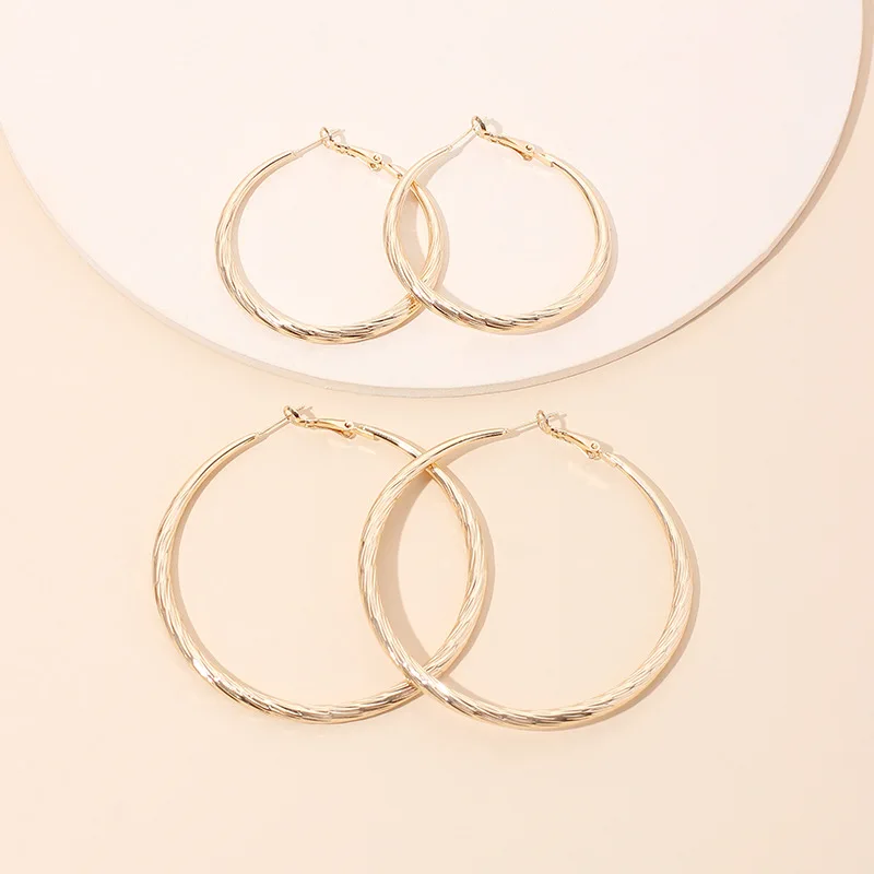 

Charm 5CM 7CM Unique Female Big Hoop Earring For Women Gold Color Sweet Round Circle Earrings Jewelry
