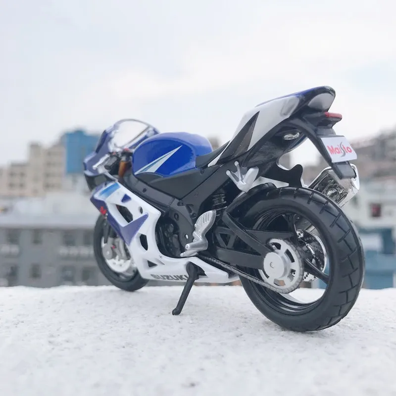 Новая модель мотоцикла Maisto 1:18 SUZUKI GSX-R1000 из сплава реальная короткого поглощения