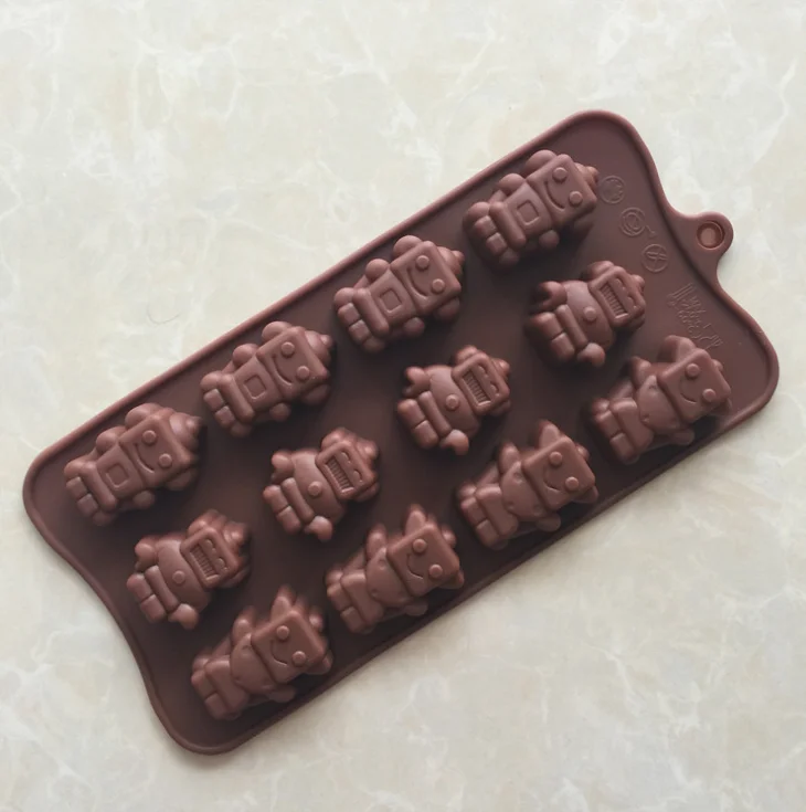 

QIQIPP Silicone cake mold porous 12 robot Chocolate Mold ice mold