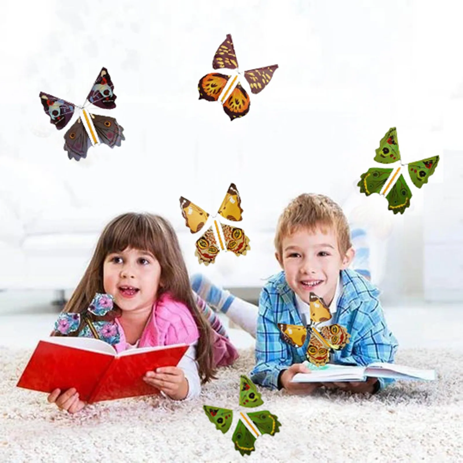 

Glow In The Dark Magic Butterfly Flying Card Toy Wrap Magic Flying Butterfly Clockwork Rubber Band Powered Butterfly Fairy Toy